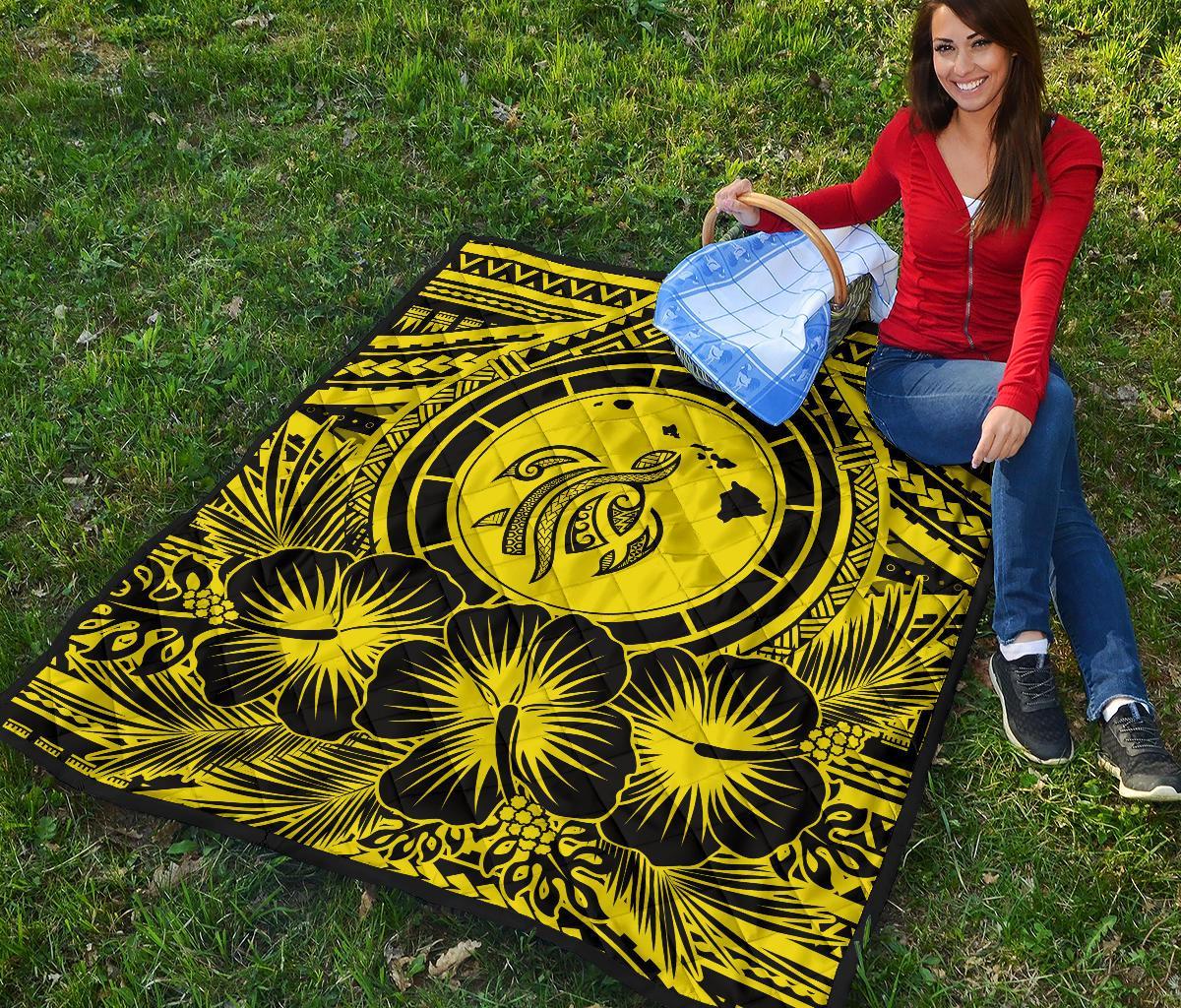 Hawaii Premium Quilt - Hawaii Map Honu Hibiscus Yellow Polynesian Premium Quilt - Polynesian Pride