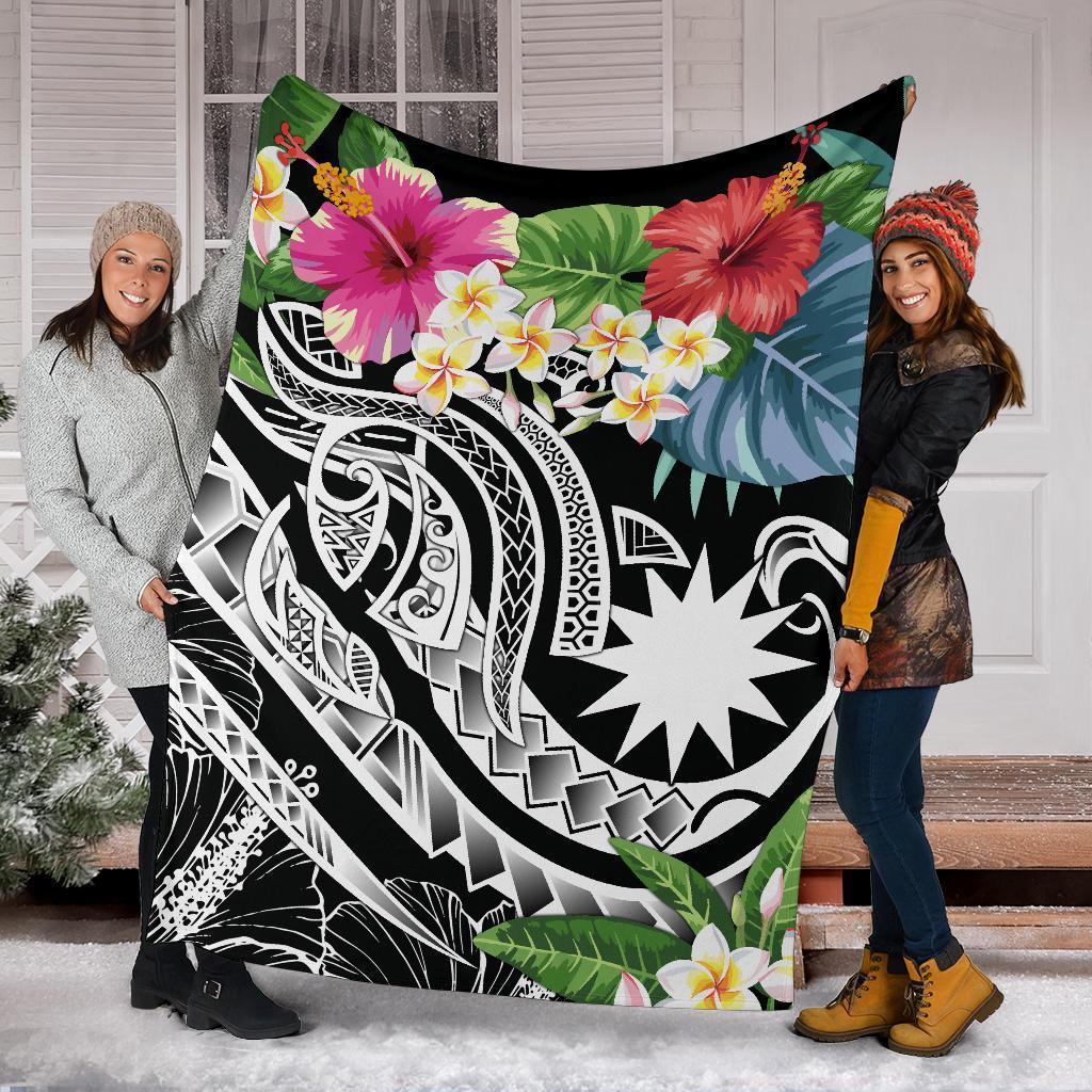 Nauru Polynesian Premium Blanket - Summer Plumeria (Black) - Polynesian Pride