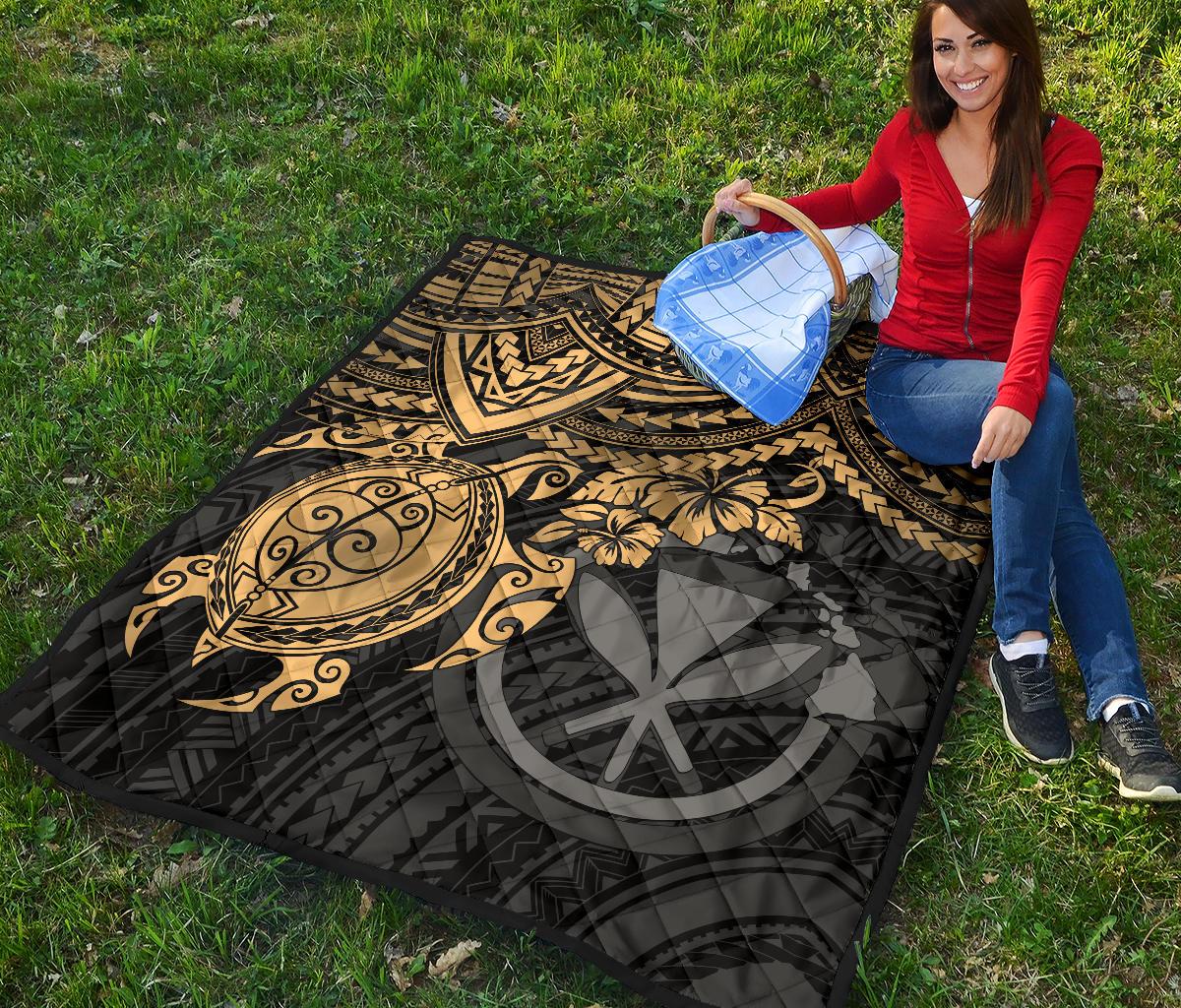 Hawaii Polynesian Premium Quilt - Kanaka Maoli & Gold Turtle Hibiscus - Polynesian Pride
