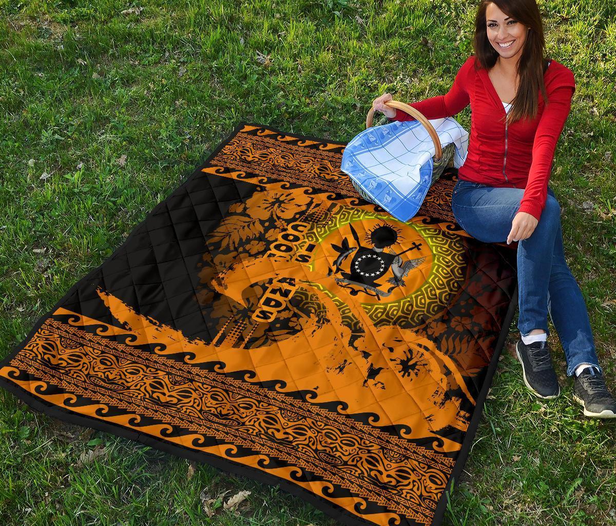 Cook Island Quilt Wave Gold Design - Polynesian Pride