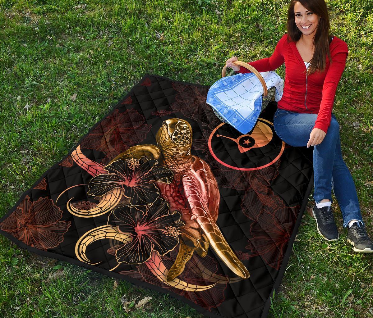 Yap Polynesian Premium Quilt - Turtle With Blooming Hibiscus Gold - Polynesian Pride