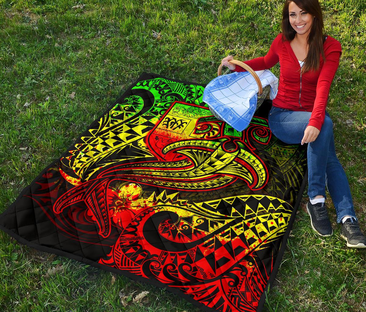 Fiji Premium Quilt - Reggae Shark Polynesian Tattoo - Polynesian Pride