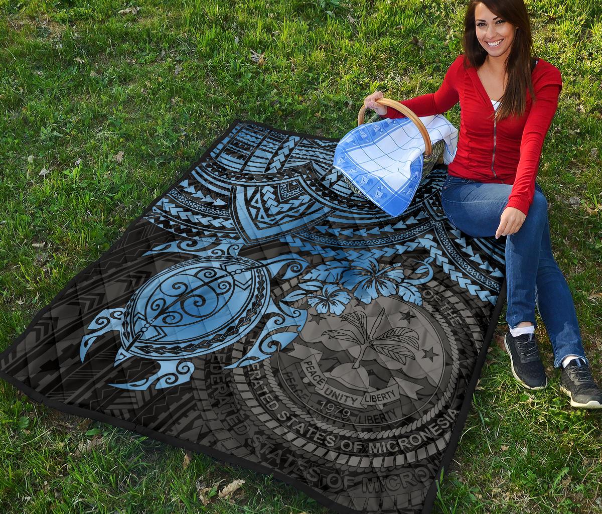 Federated States Of Micronesia Premium Quilt - Federated States Of Micronesia Seal & Blue Turtle Hibiscus - Polynesian Pride