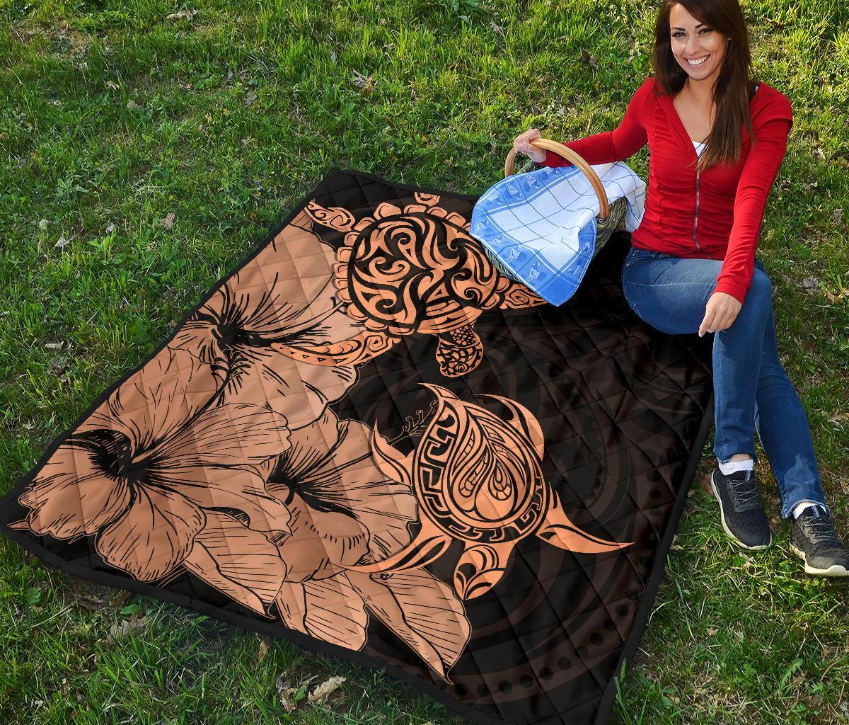 Hawaii Turtle Premium Quilt Polynesian Hibiscus Art Orange AH - Polynesian Pride