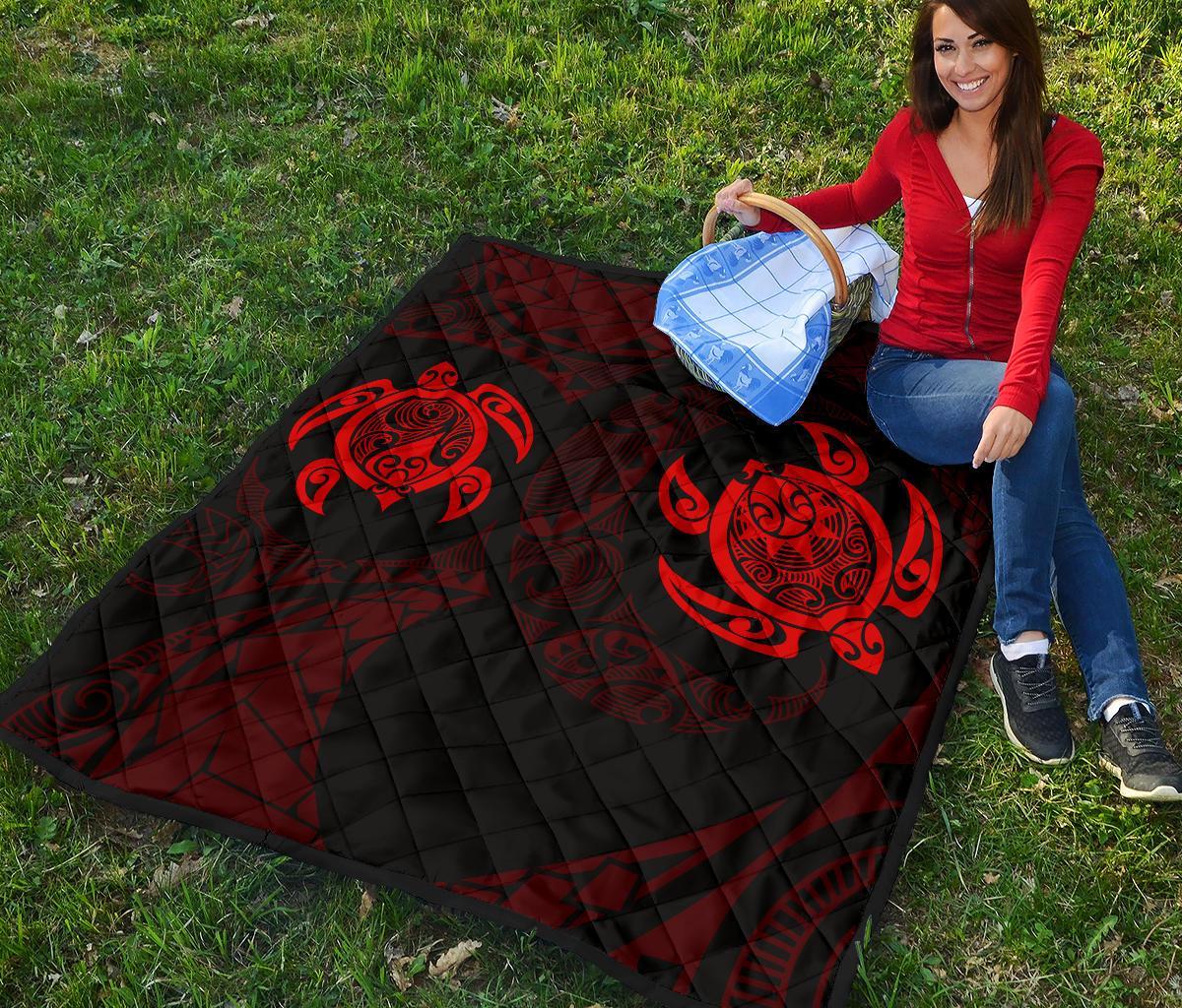 Hawaii Polynesian Turtle Premium Quilt Red - Polynesian Pride
