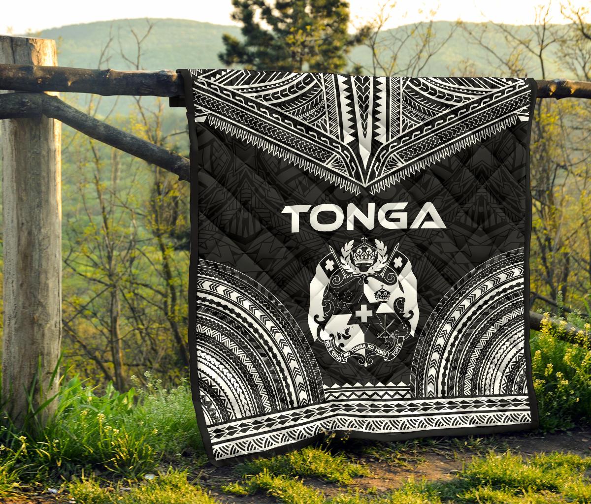 Tonga Premium Quilt - Tonga Coat Of Arms Polynesian Chief Black Version - Polynesian Pride