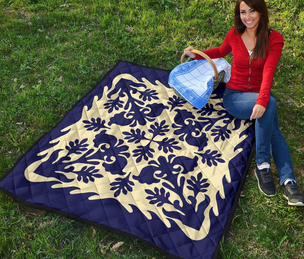 Hawaiian Leaves Pattern Premium Quilt - Blue - Argu Style - AH - Polynesian Pride