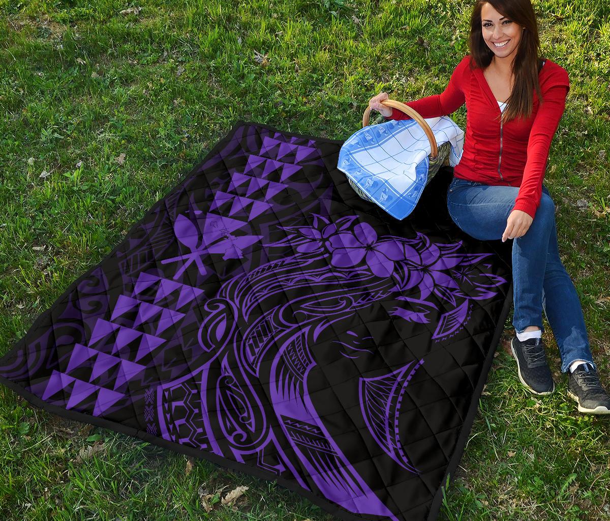 Hawaii Map Kanaka Polynesian Hula Girl Premium Quilt - Purple - Polynesian Pride
