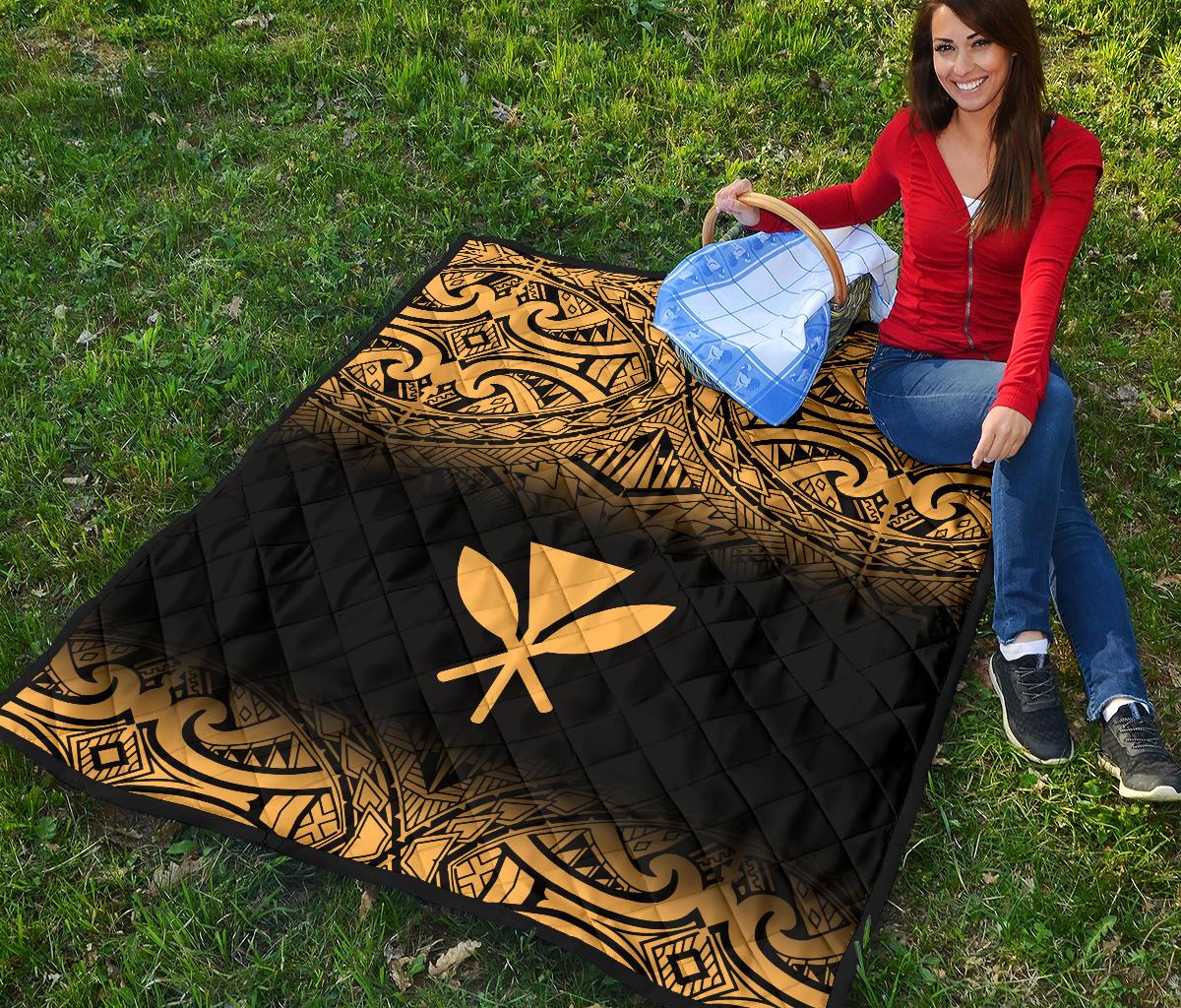 Hawaii Premium Quilt - Gold Kanaka Maoli Polynesian Tattoo & Black Frog - Polynesian Pride