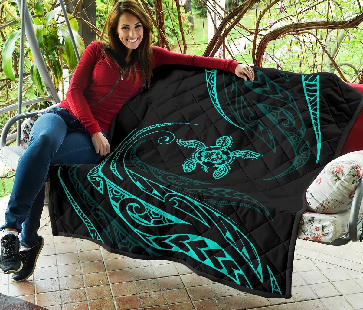 Hawaii Turtle Hibicus Premium Quilt - Frida Style - Turquoise - Polynesian Pride