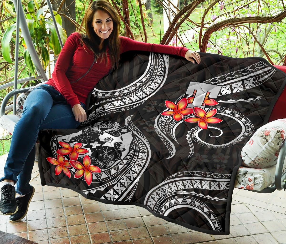 Tonga Polynesian Premium Quilt - White Plumeria - Polynesian Pride