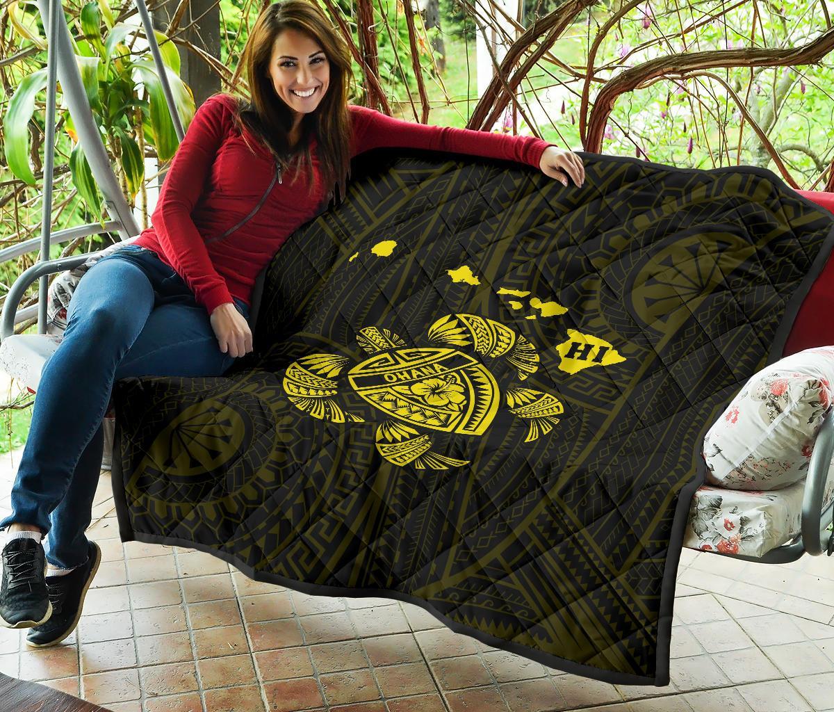 Hawaii Turtle Hibicus Map Premium Quilt - Yellow - Polynesian Pride