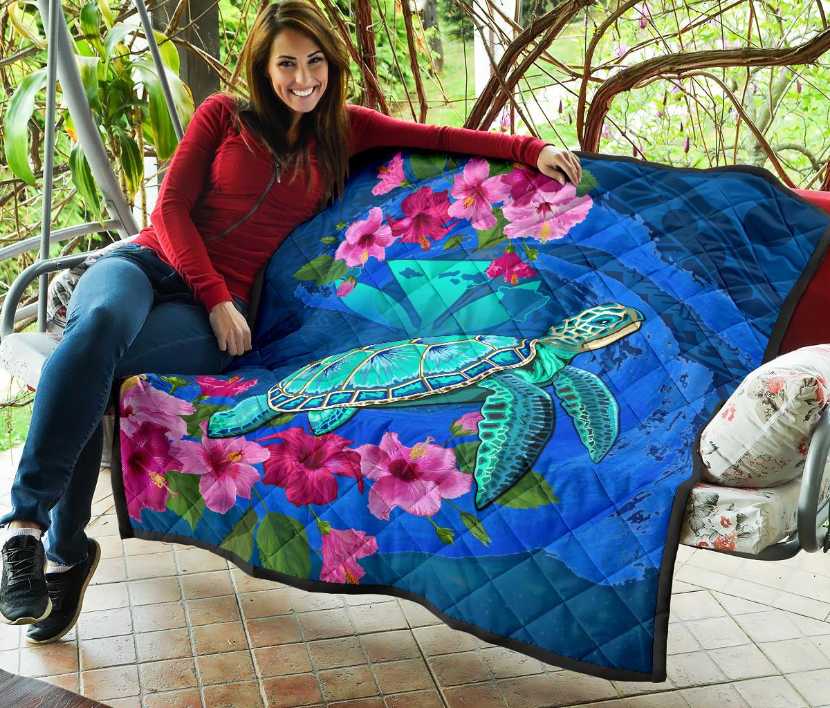 Hawaii Honu Aumakua Sea Hibiscus Premium Quilt - Nin Style - Polynesian Pride