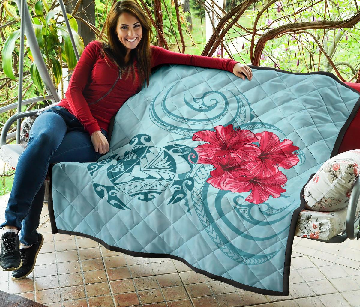 Hawaii Polynesian Turtle Hibiscus Blue Premium Quilt - Bless Style - Polynesian Pride