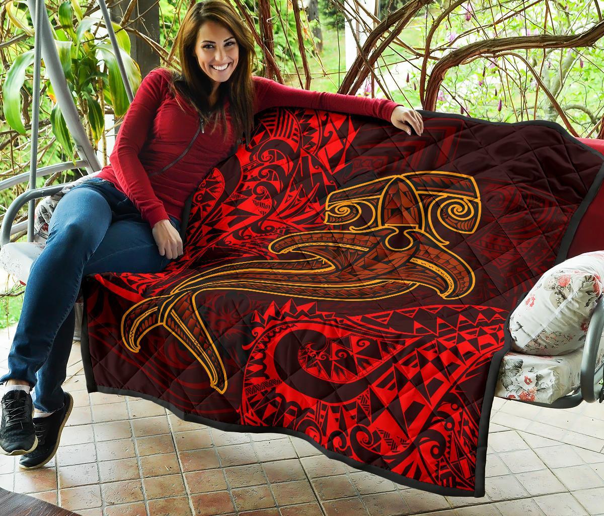 Polynesian Premium Quilt - Red Shark Polynesian Tattoo - Polynesian Pride