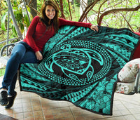 Hawaiian Kanaka Honu Hibiscus Tornando Turquoise Polynesian Premium Quilt - Polynesian Pride