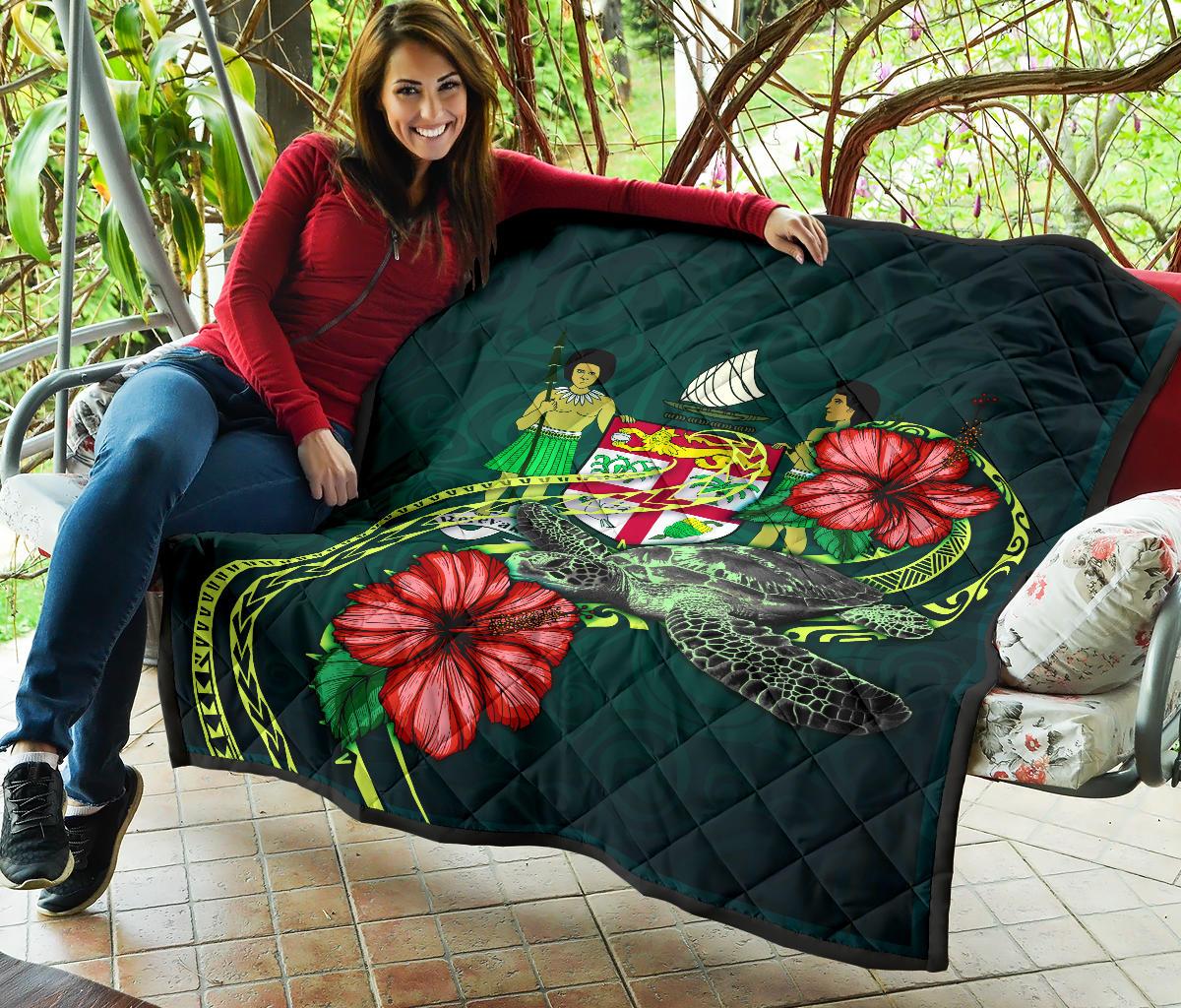 Fiji Polynesian Premium Quilt - Green Turtle Hibiscus - Polynesian Pride