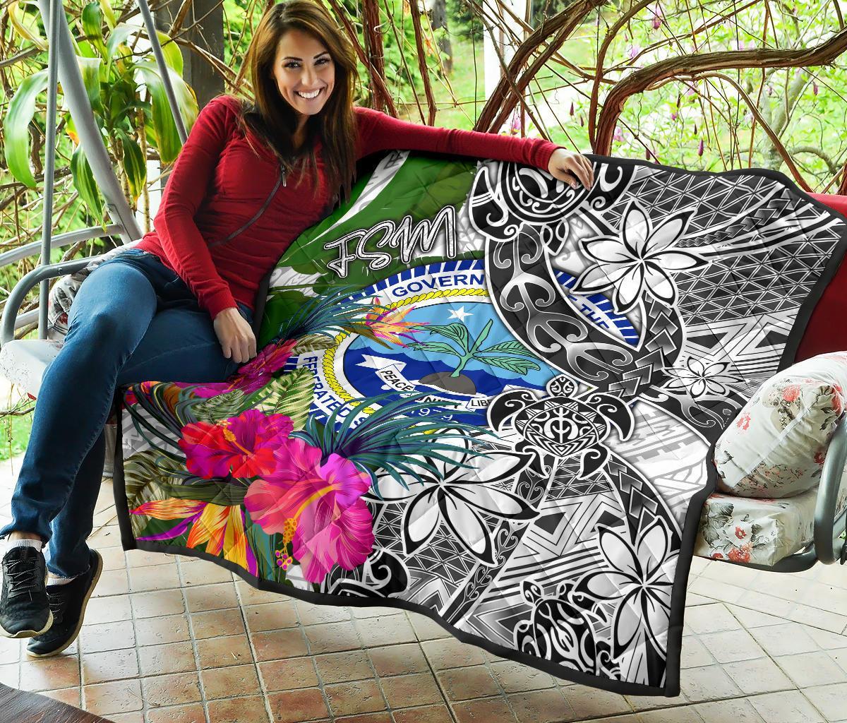 Federated States of Micronesia Premium Quilt White - Turtle Plumeria Banana Leaf - Polynesian Pride