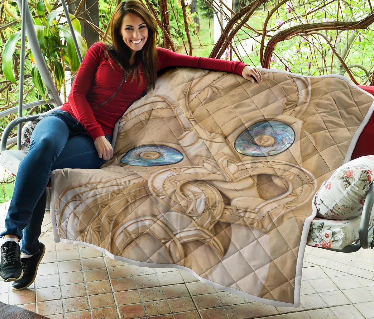 New Zealand Maori Quilt, Tiki With Paua Shell Eyes Quilt Blanket - Polynesian Pride