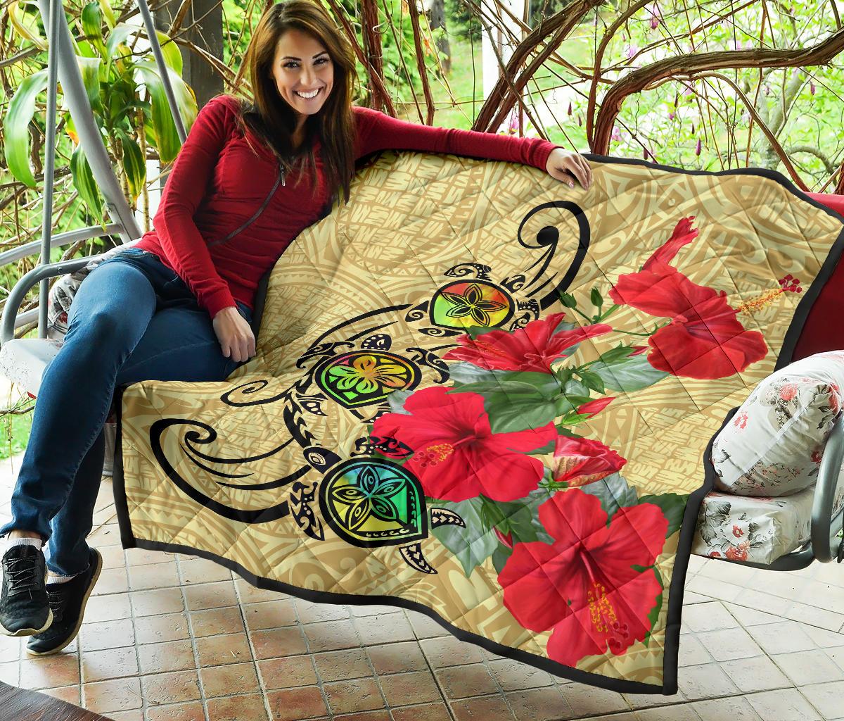 Hawaiian Marble Turtles Hibiscus Premium Quilt - Polynesian Pride