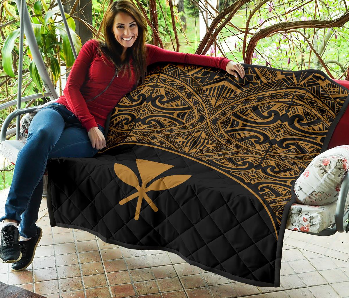 Hawaii Polynesian Premium Quilt - Yellow Kanaka Maoli Curve Version - Polynesian Pride