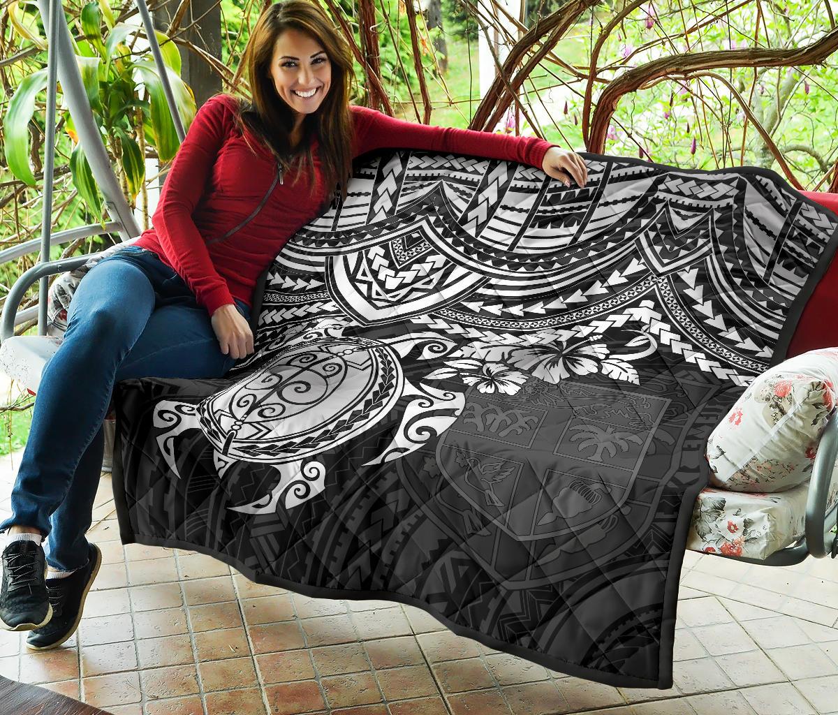 Fiji Polynesian Premium Quilt - Fiji Flag & White Turtle Hibiscus - Polynesian Pride