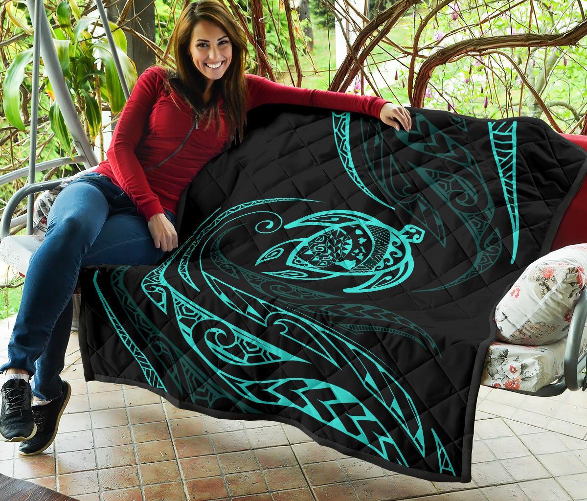 Hawaii Turtle Premium Quilt - Turquoise - Frida Style - Polynesian Pride