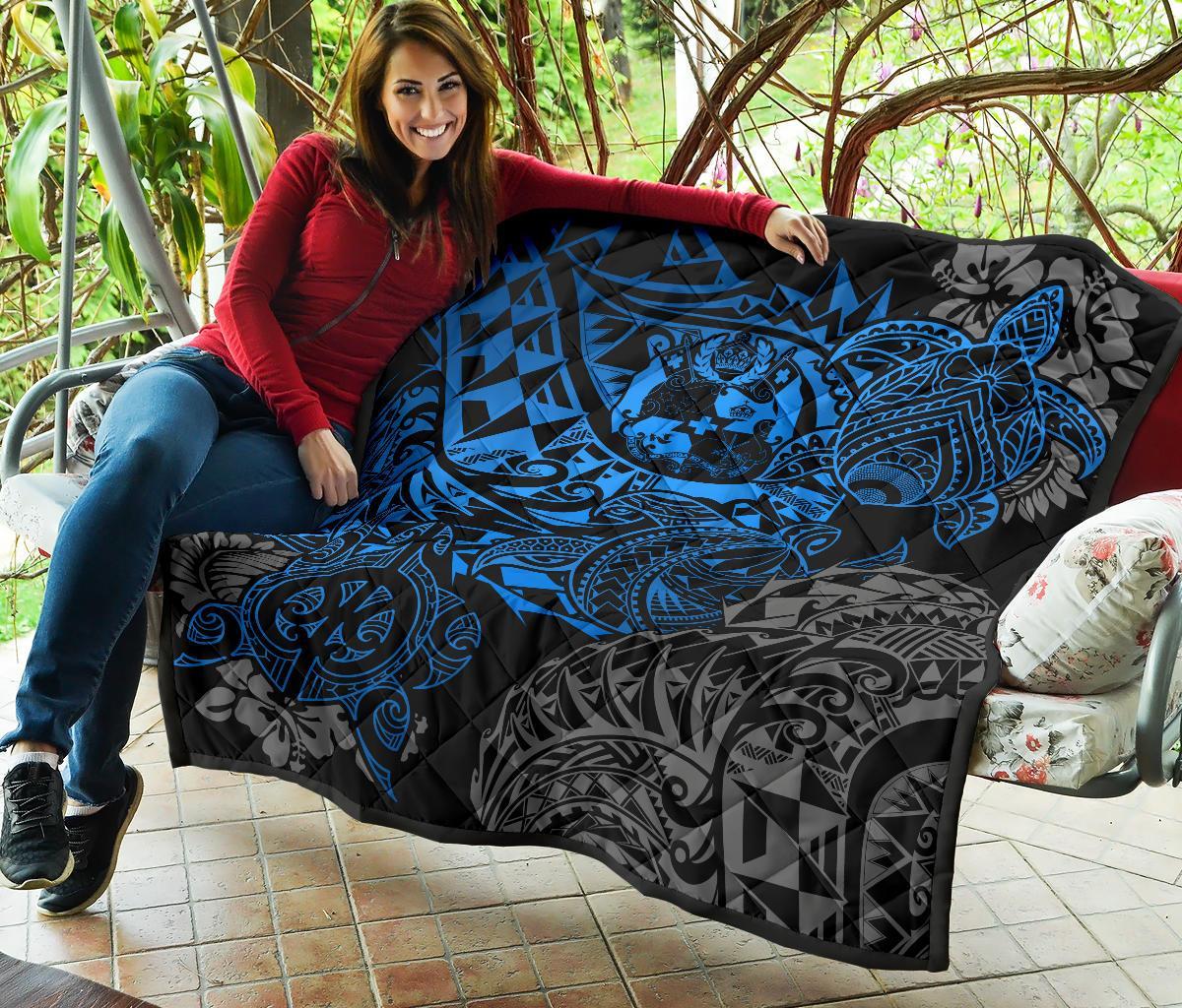 Tonga Polynesian Premium Quilt - Blue Turtle Flowing - Polynesian Pride