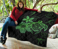 Hawaii Turtle Hibiscus Premium Quilt Green - Polynesian Pride