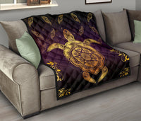 Turtle Golden Royal Premium Quilt - Polynesian Pride