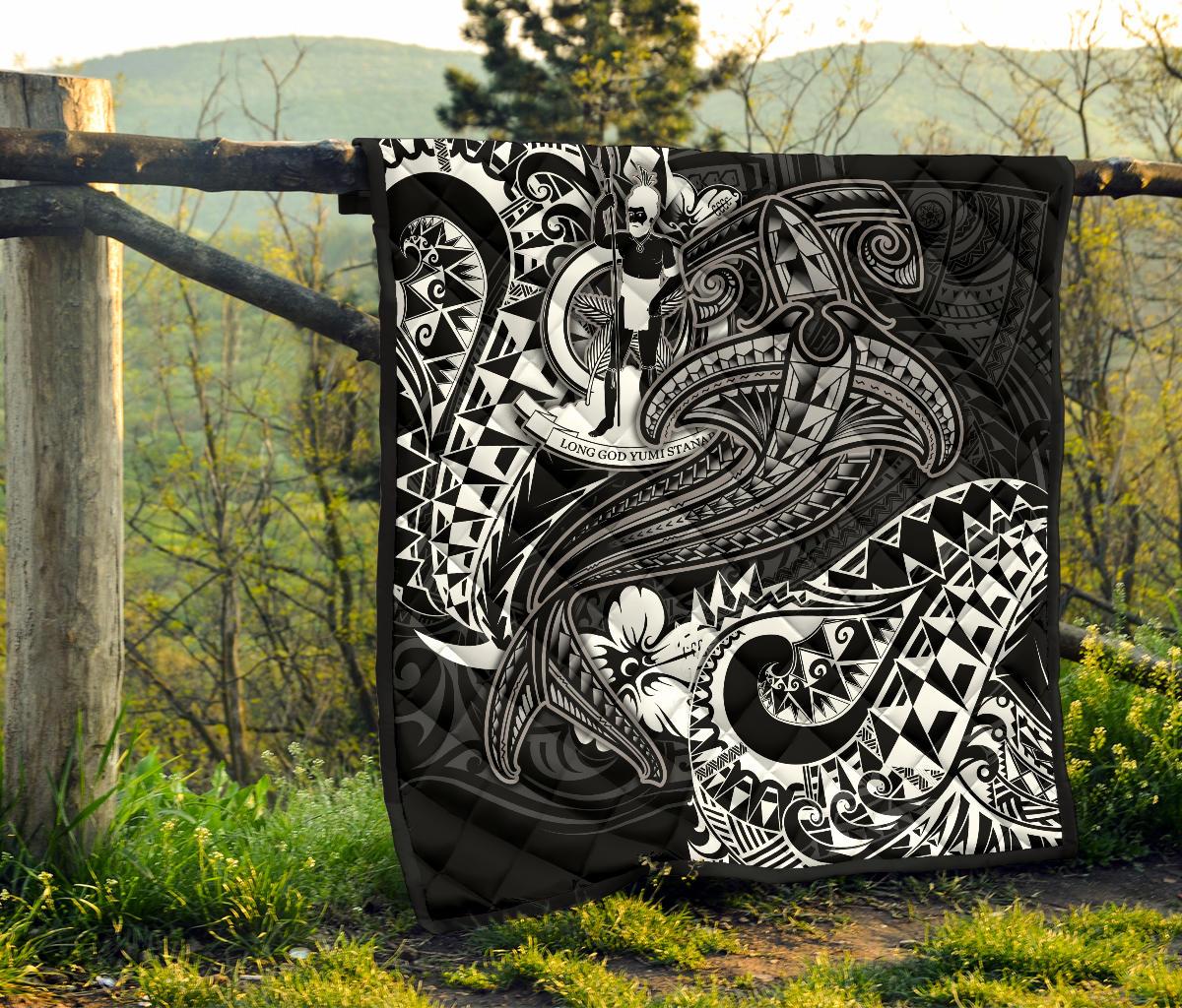 Vanuatu Polynesian Premium Quilt - White Shark Polynesian Tattoo - Polynesian Pride