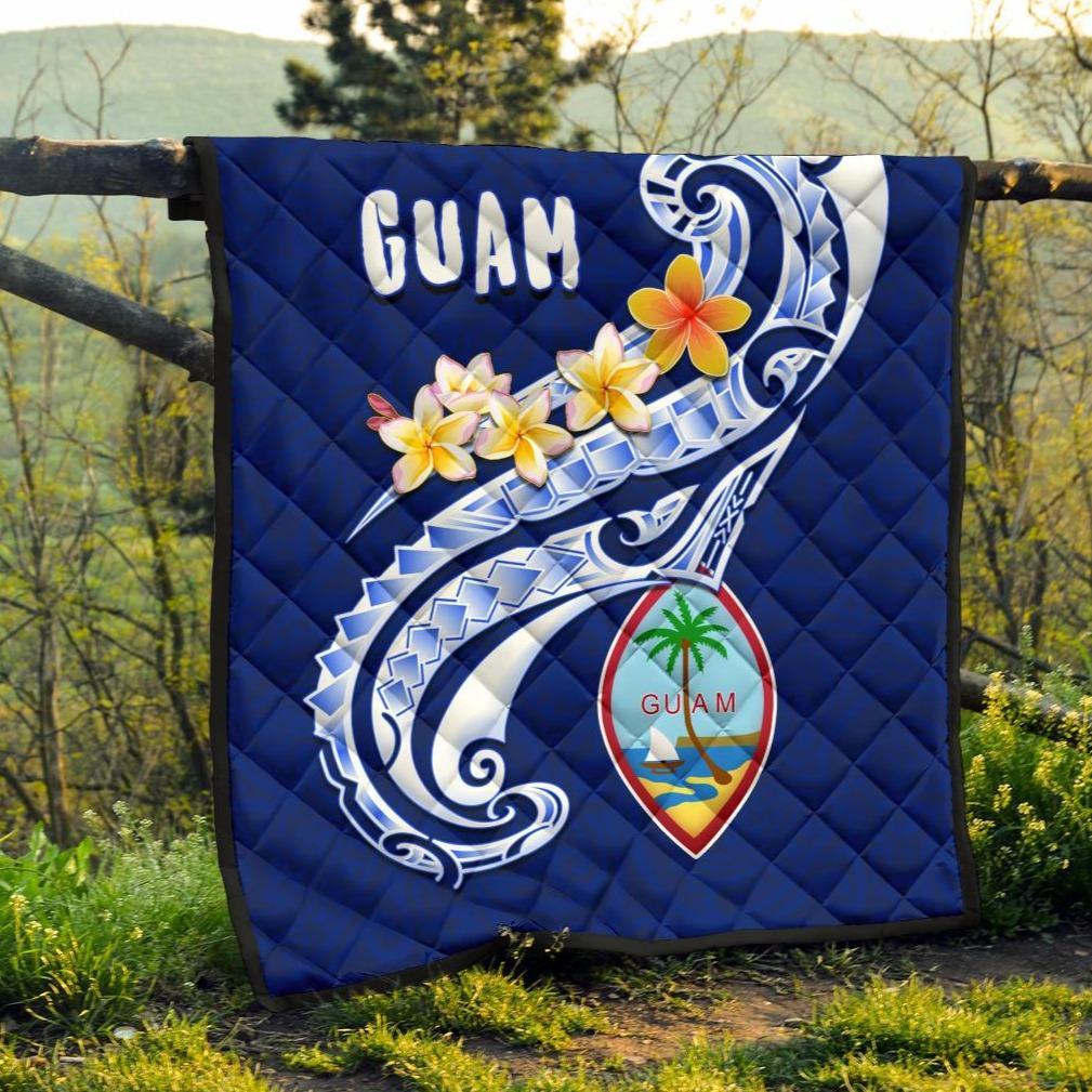 Guam Premium Quilt - Guam Seal Polynesian Patterns Plumeria (Blue) - Polynesian Pride