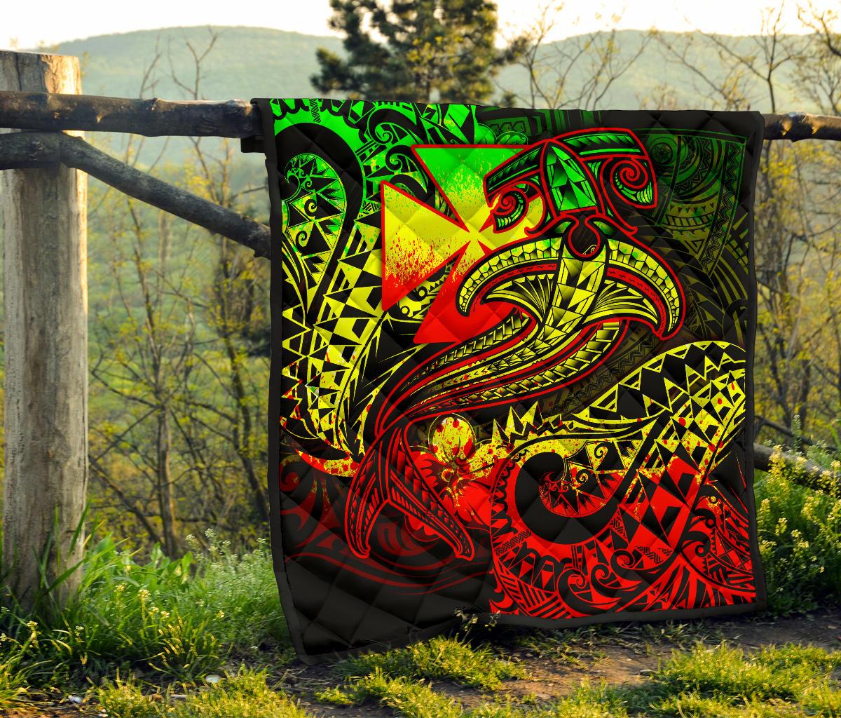 Polynesian Wallis and Futuna Premium Quilt - Reggae Shark Polynesian Tattoo - Polynesian Pride