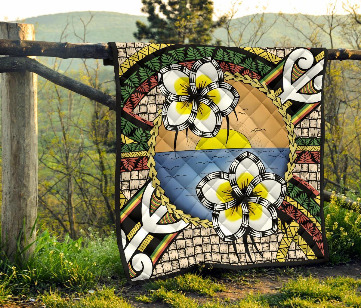 Hawaii Plumeria Pattern Limited Premium Quilt - Polynesian Pride