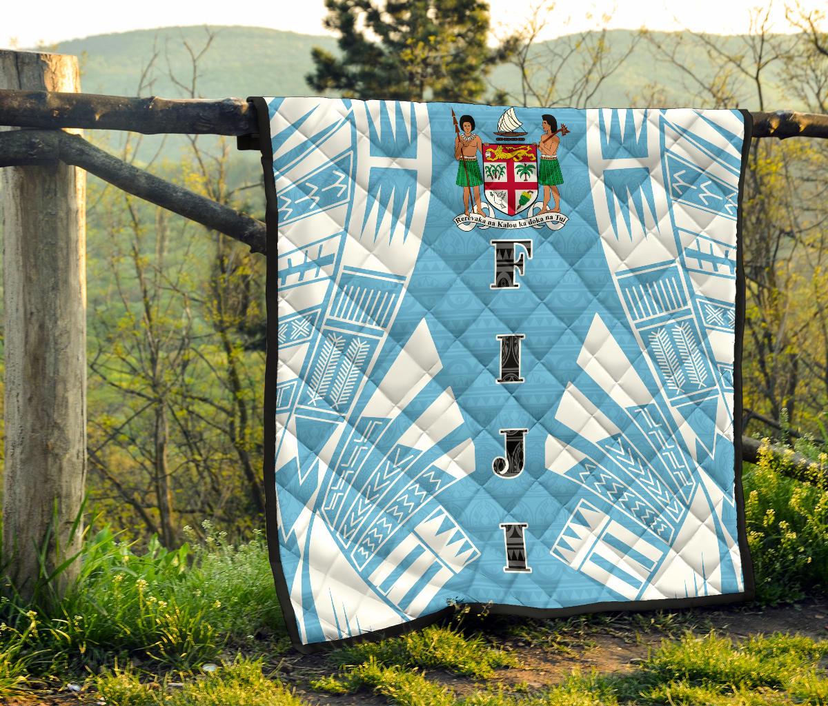 Fiji Premium Quilt - Fiji Coat Of Arms Polynesian White Tattoo (Blue) - Polynesian Pride