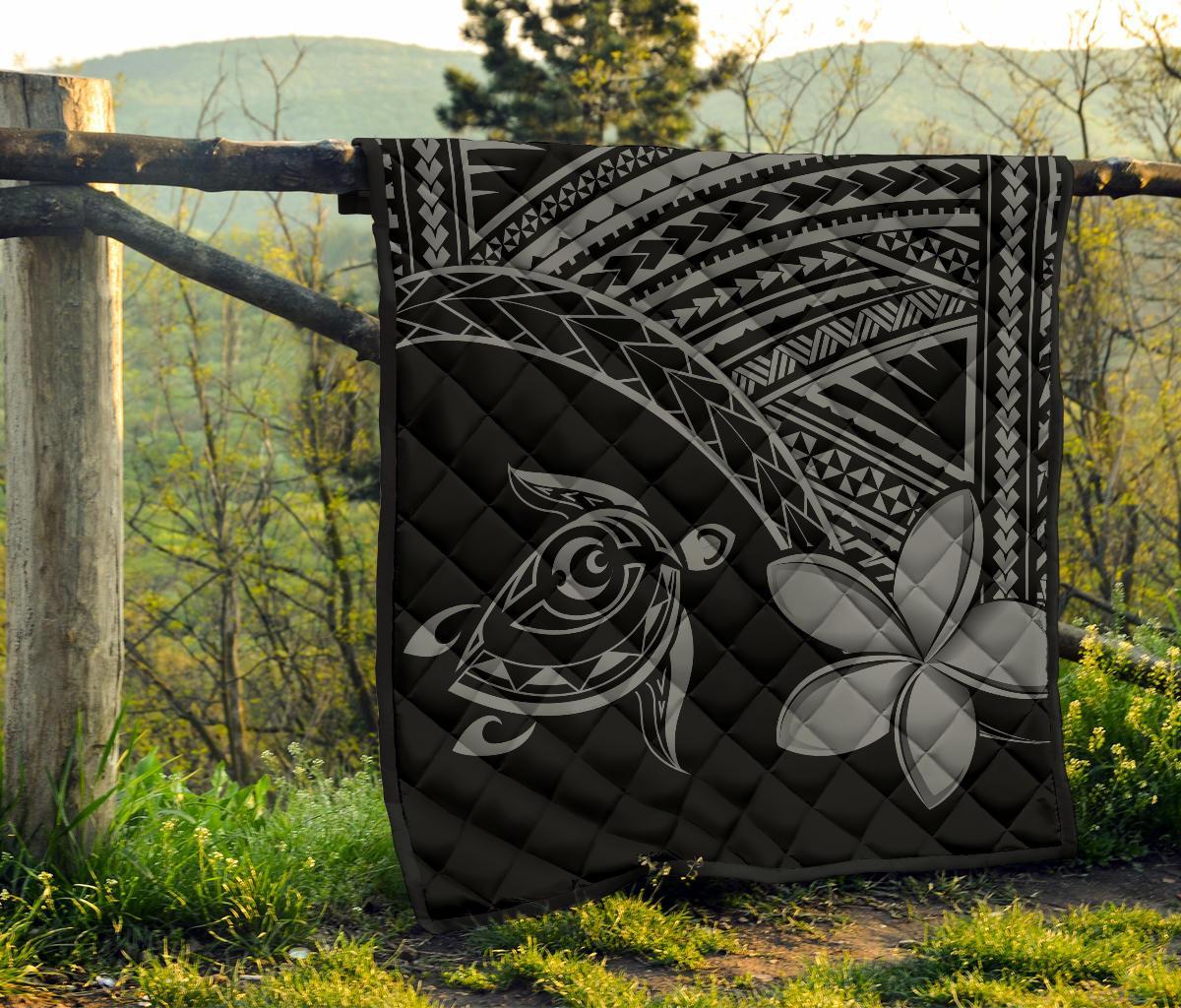 Hawaii Quilt - Hawaii Turtle Plumeria Quilt Grey - Polynesian Pride