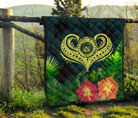 Polynesian Hawaii Premium Quilt - Heart with - Polynesian Pride