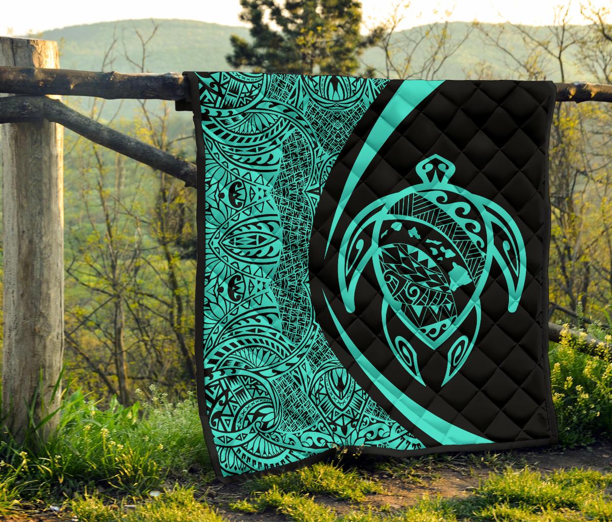 Hawaii Turtle Map Polynesian Premium Quilt - Turquoise - Circle Style - Polynesian Pride