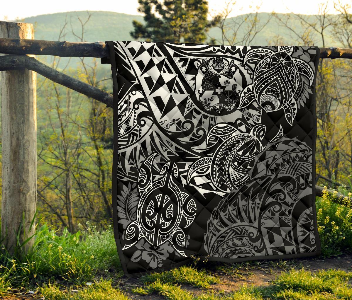 Tonga Polynesian Premium Quilt - White Turtle Flowing - Polynesian Pride