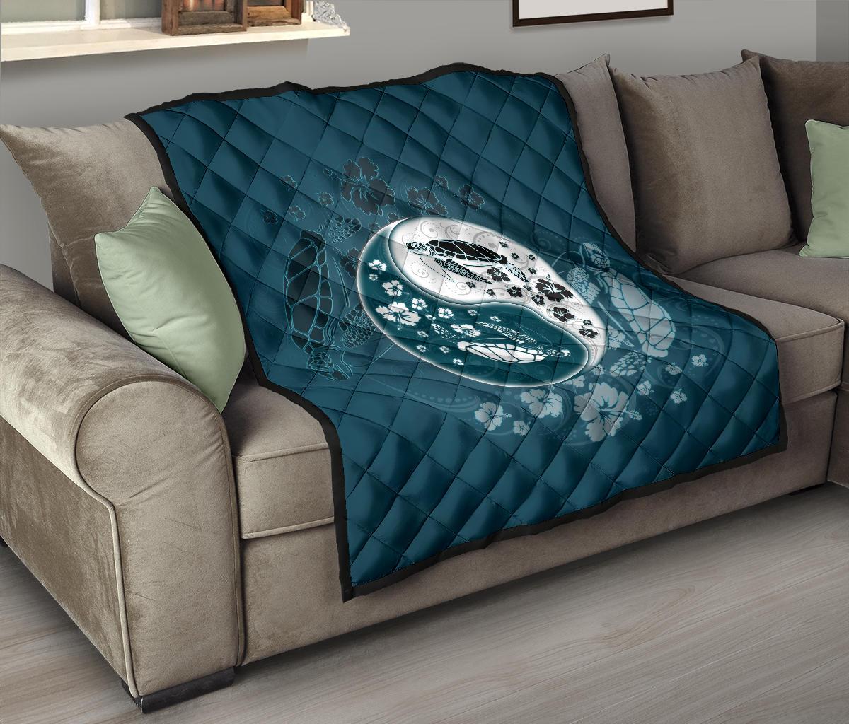 Turtle Yinyang Premium Quilt - Polynesian Pride