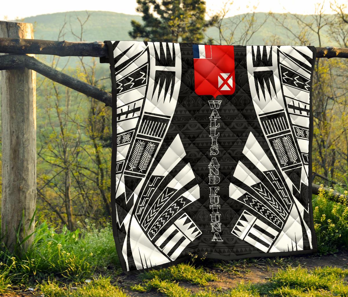 Wallis And Futuna Premium Quilt - Wallis And Futuna Coat Of Arms Polynesian White Tattoo - Polynesian Pride