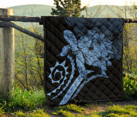 Hawaii Turtle Hibiscus Polynesian Vintage Premium Quilt - Pastel Blue - Polynesian Pride