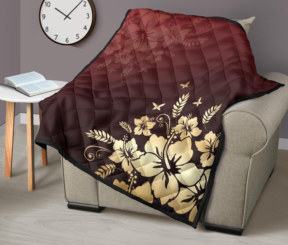 Golden Hibiscus Premium Quilt - Polynesian Pride