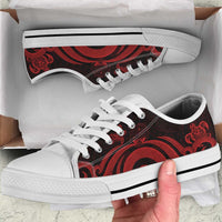 Marshall Islands Low Top Canvas Shoes - Red Tentacle Turtle Crest - Polynesian Pride