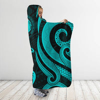 Northern Mariana Islands Hooded Blanket - Turquoise Tentacle Turtle - Polynesian Pride