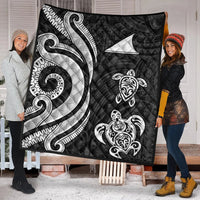 Tokelau Premium Quilt - White Tentacle Turtle - Polynesian Pride